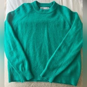 Zara Green Crew Neck Sweater Size S
